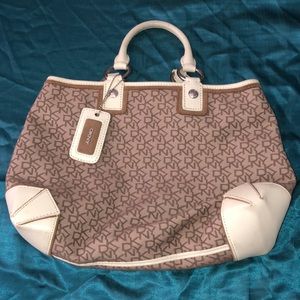 Women’s DKNY PURSE